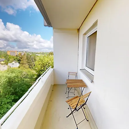 Im Chemnitzer Sueden Mit Wlan Apartment